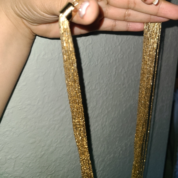 FAUX gold necklace - Picture 3 of 6